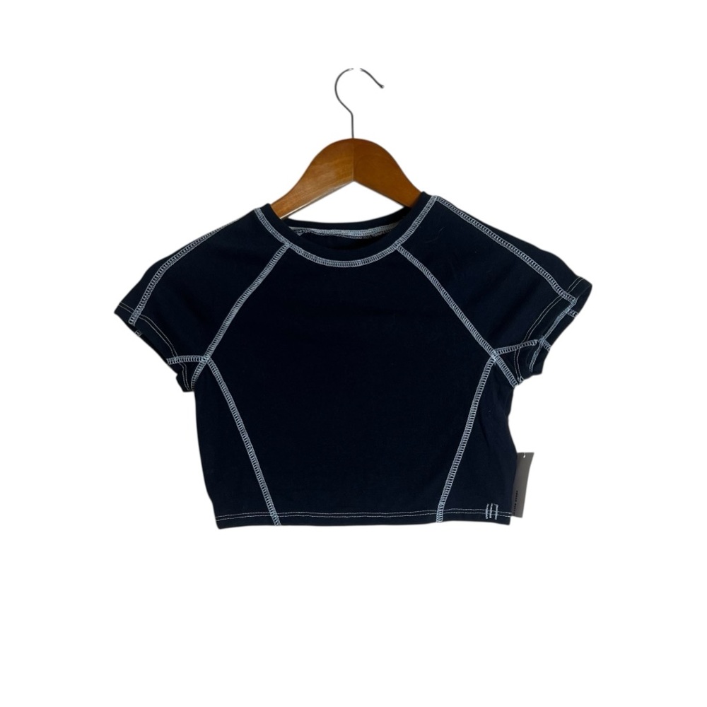 Black Cropped Seam-Detail Women’s Top